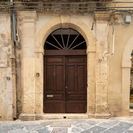 Il Nido Di Aretusa By Addler House Ospitality Apartment